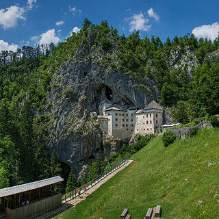 Predjama - Castle